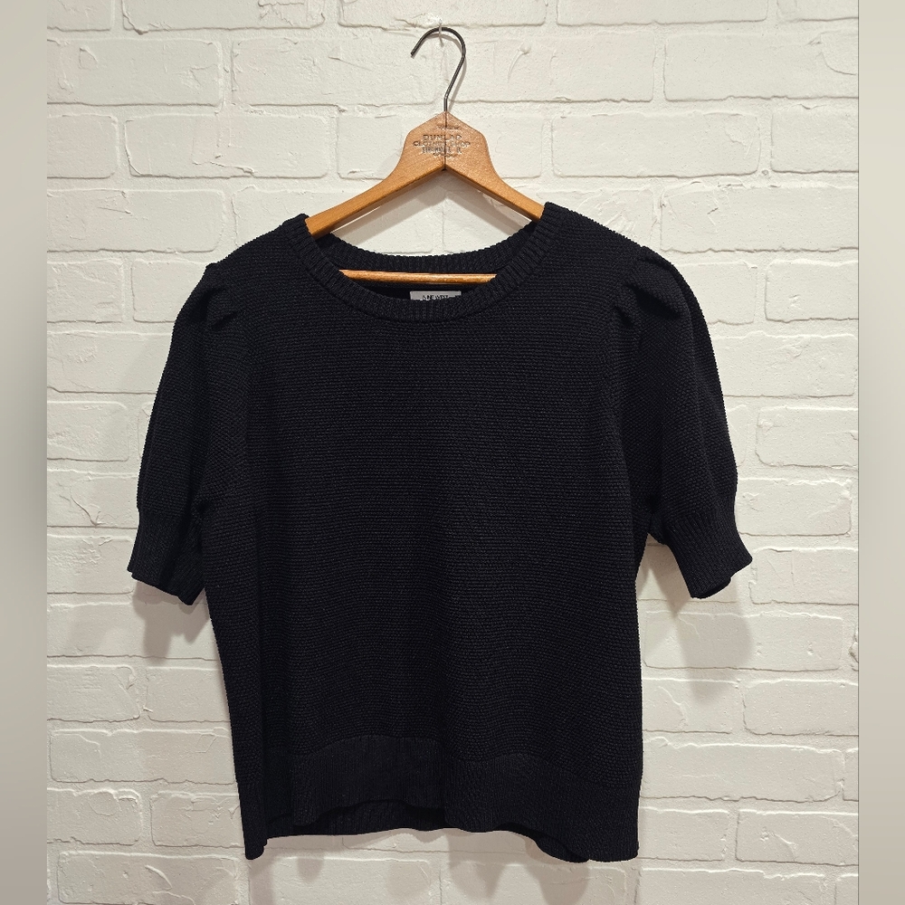 Nine West Black Crew Neck Short Sleeve Sweater Classic Knit